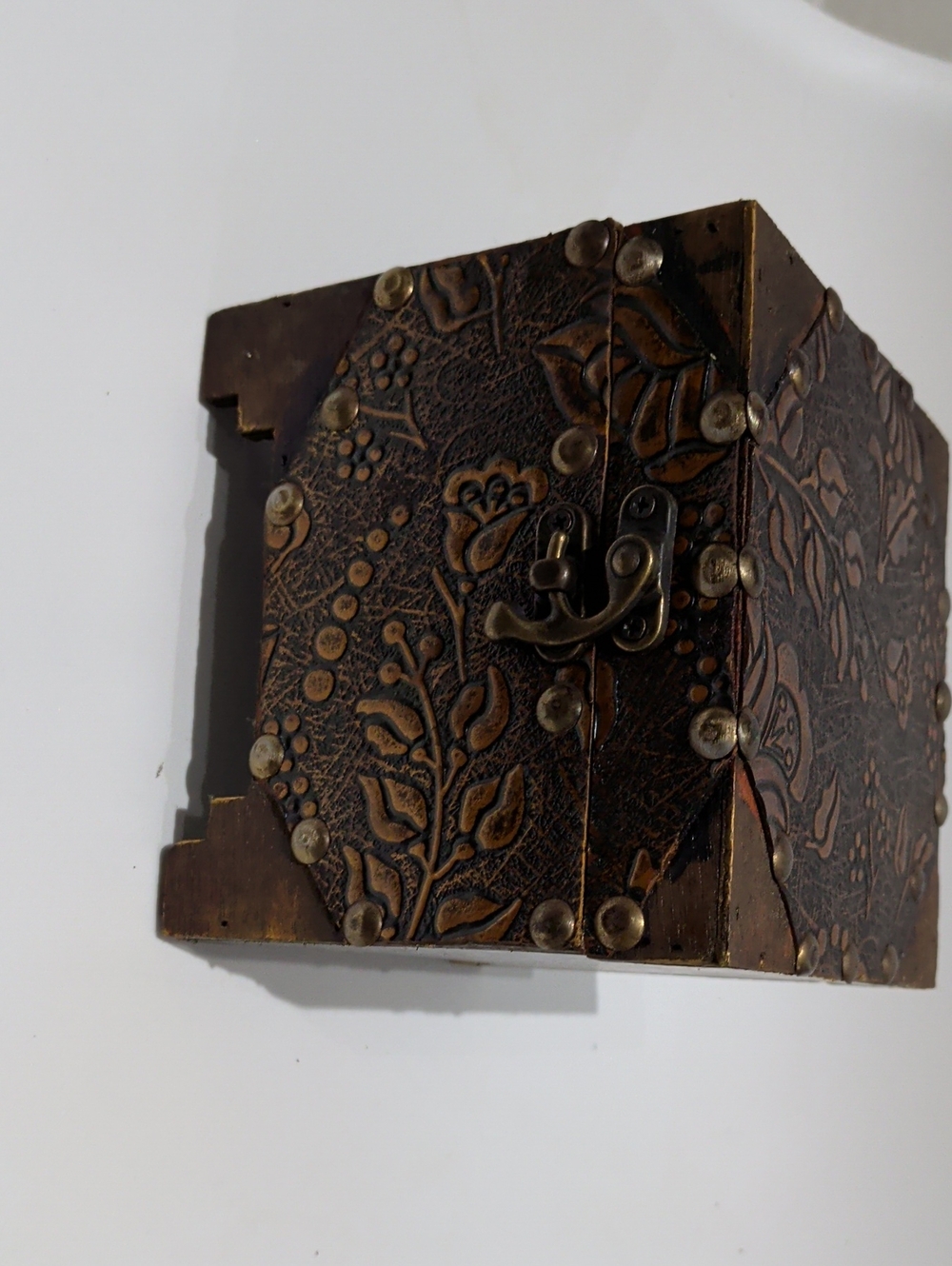 Embossed Floral Wooden Jewelry Box in Dark Brown